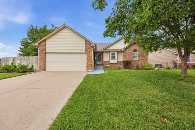 11914 W Carr Ave, Wichita, KS 67209