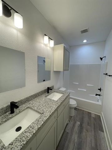 730 E Woodard Street, Denison, TX 75021