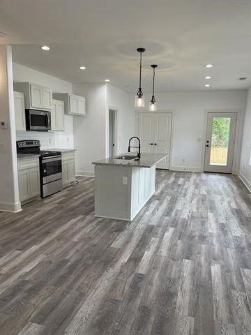 730 E Woodard Street, Denison, TX 75021