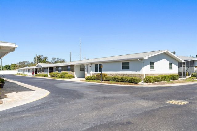 12400 PARK BOULEVARD 217, Seminole, FL 33772