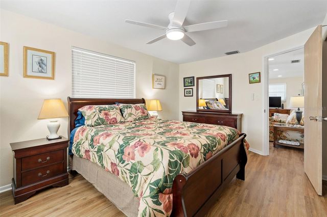 12400 PARK BOULEVARD 217, Seminole, FL 33772