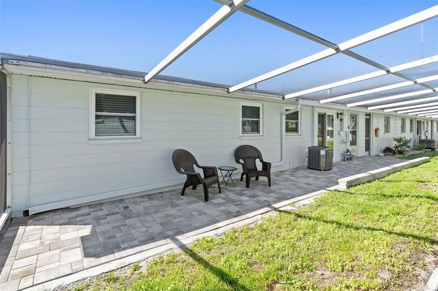 12400 PARK BOULEVARD 217, Seminole, FL 33772