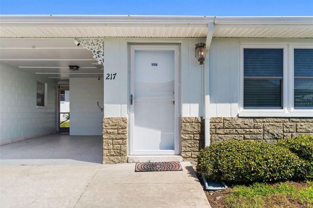 12400 PARK BOULEVARD 217, Seminole, FL 33772