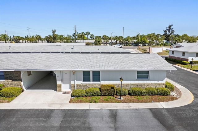 12400 PARK BOULEVARD 217, Seminole, FL 33772