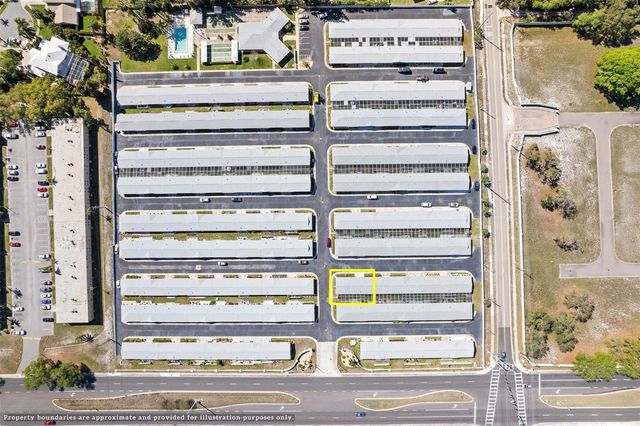 12400 PARK BOULEVARD 217, Seminole, FL 33772