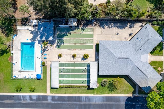 12400 PARK BOULEVARD 217, Seminole, FL 33772