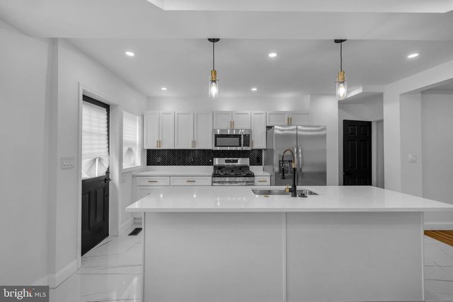 1537 STONEWOOD RD, Baltimore, MD 21239