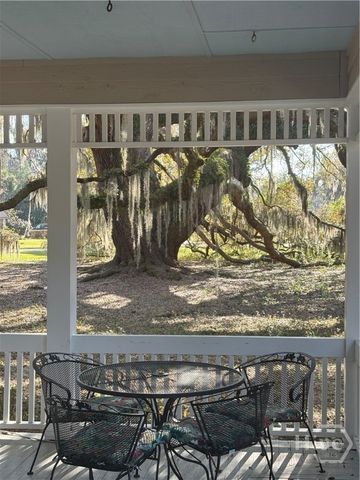 112 Majestic Oaks Drive, Savannah, GA 31406