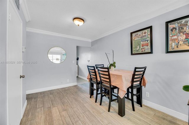 1900 NE 8th Ct 302, Fort Lauderdale, FL 33304