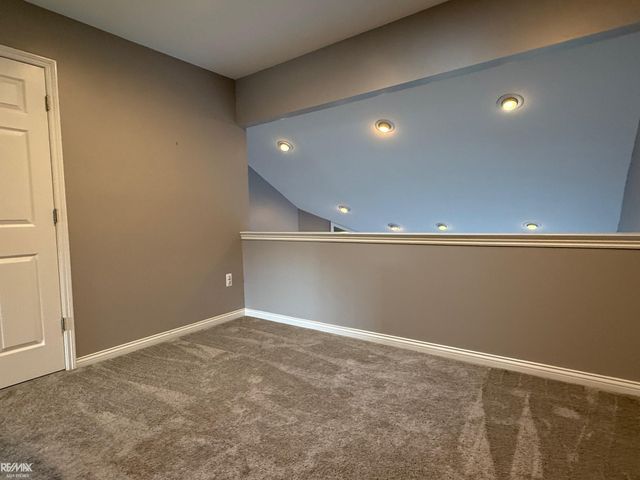 35037 Windsor Drive, New Baltimore, MI 48047