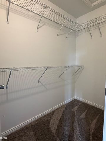 35037 Windsor Drive, New Baltimore, MI 48047