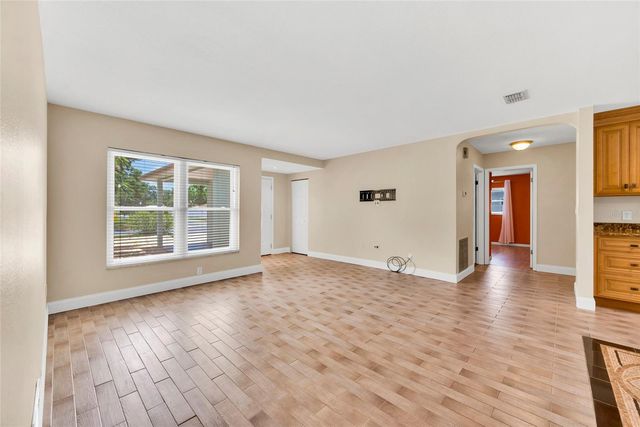 11775 112TH AVENUE, Seminole, FL 33778