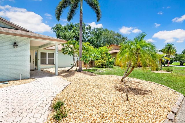 11775 112TH AVENUE, Seminole, FL 33778