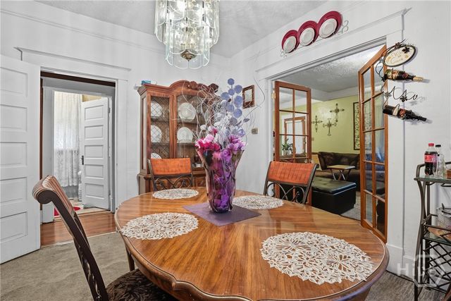 805 E 40th Street, Savannah, GA 31401