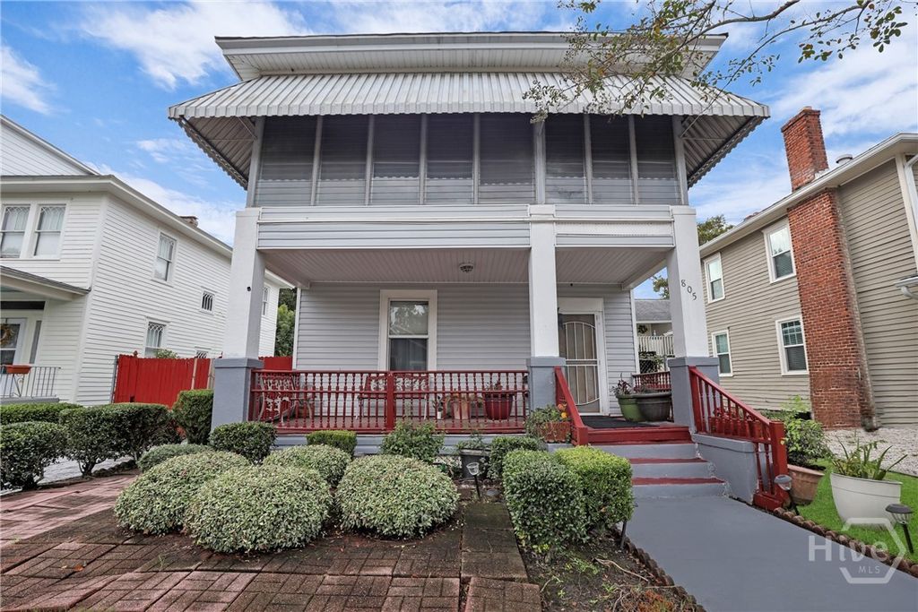 Image 5 of property listing at 805 E 40th Street, Savannah, GA 31401