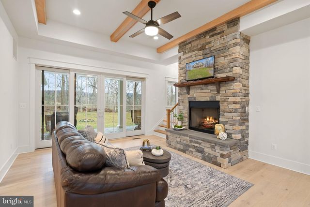 17819 YATTON ROAD, Round Hill, VA 20141