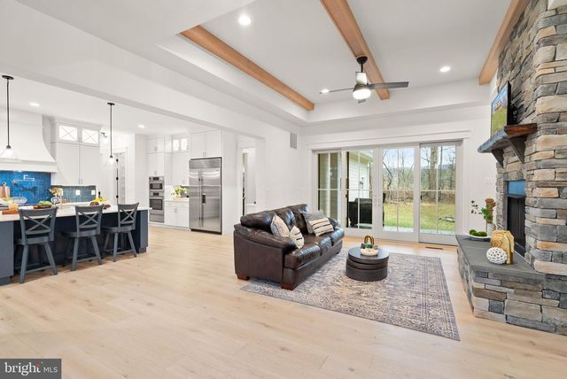17819 YATTON ROAD, Round Hill, VA 20141