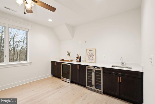 17819 YATTON ROAD, Round Hill, VA 20141