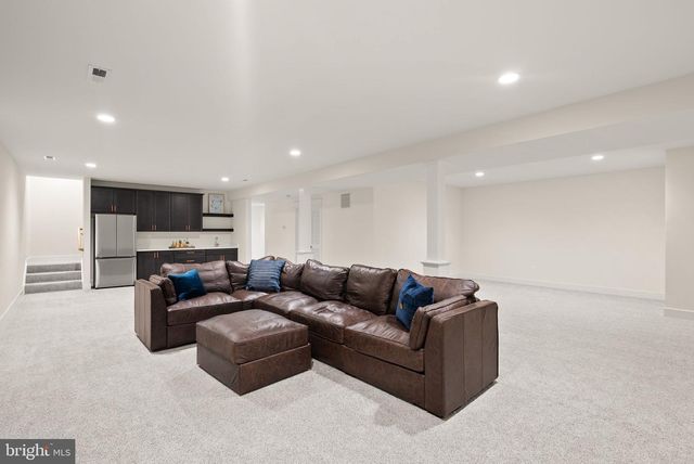 17819 YATTON ROAD, Round Hill, VA 20141