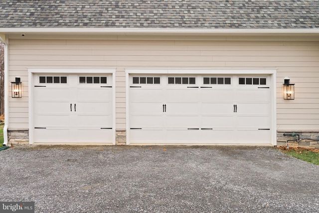 17819 YATTON ROAD, Round Hill, VA 20141