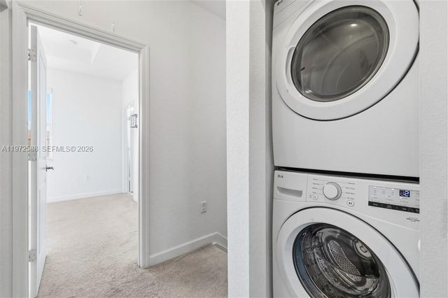 12245 NW 24th Pl, Miami, FL 33167