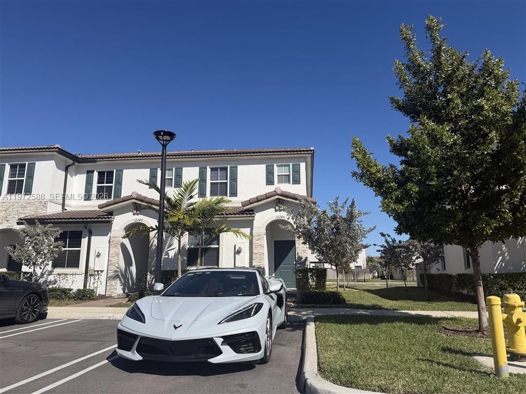 12245 NW 24th Pl, Miami, FL 33167