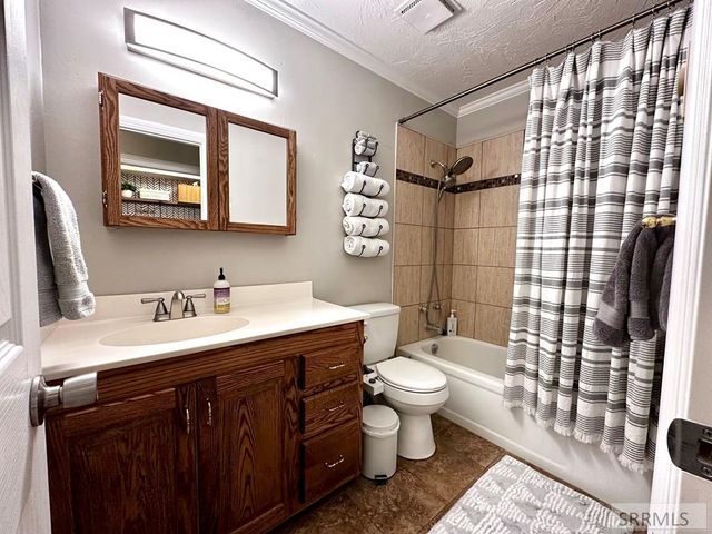 884 Buckboard Lane, Idaho Falls, ID 83402