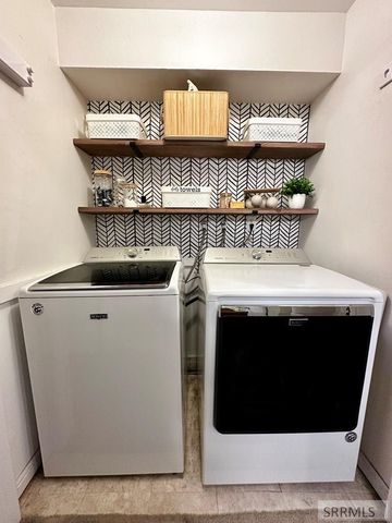 884 Buckboard Lane, Idaho Falls, ID 83402