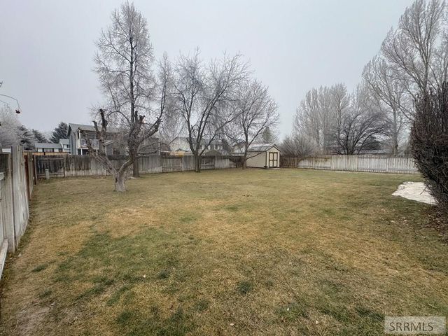 884 Buckboard Lane, Idaho Falls, ID 83402