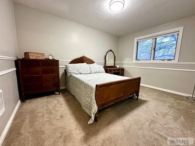 884 Buckboard Lane, Idaho Falls, ID 83402