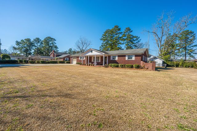 111 Weathers Street, Saint George, SC 29477