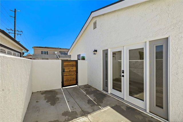 118 Avenida Santa Margarita B, San Clemente, CA 92672