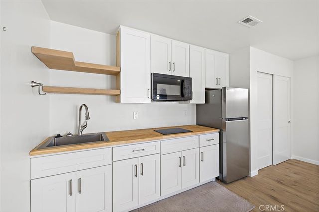 118 Avenida Santa Margarita B, San Clemente, CA 92672