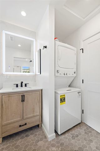 118 Avenida Santa Margarita B, San Clemente, CA 92672