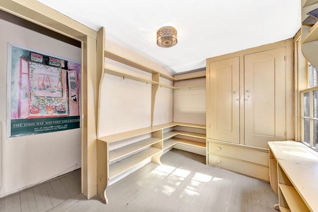 153 Main St, Wenham, MA 01984