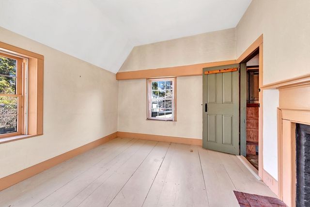 153 Main St, Wenham, MA 01984