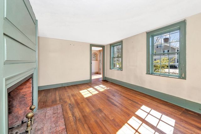 153 Main St, Wenham, MA 01984