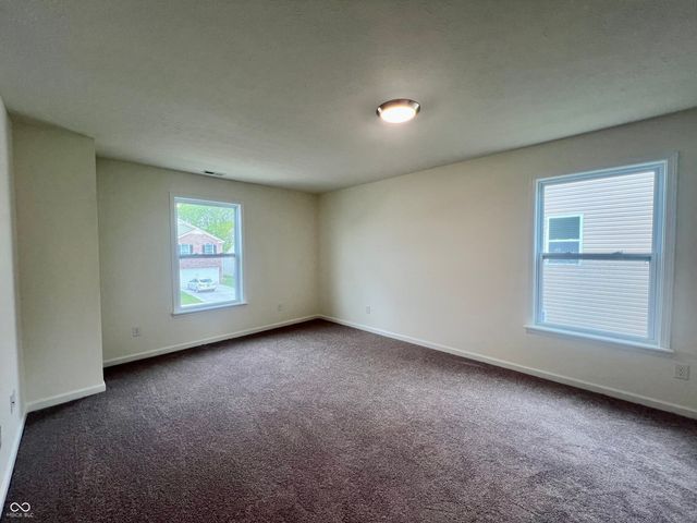 2321 N Liberty Lakes Drive, Greensburg, IN 47240