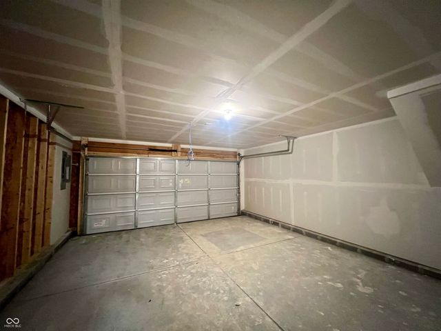 2321 N Liberty Lakes Drive, Greensburg, IN 47240