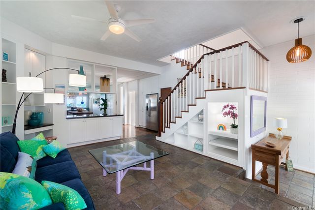 1276 Mokulua Drive, Kailua, HI 96734