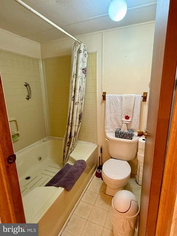 115 SPRING HILL LN, Honey Brook, PA 19344