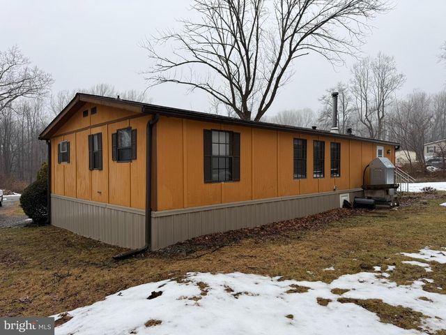 115 SPRING HILL LN, Honey Brook, PA 19344