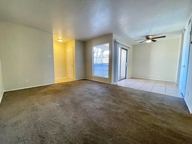 4601 Carlisle Boulevard NE APT D2, Albuquerque, NM 87109