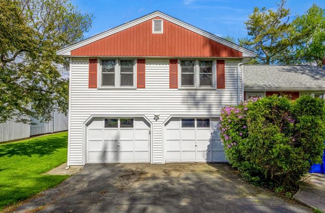 57 Spy Pond Ln, Arlington, MA 02474