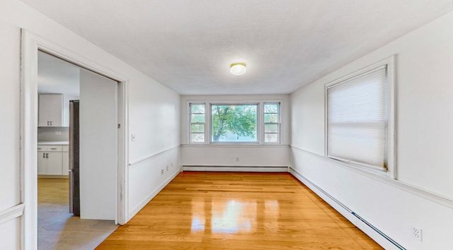 57 Spy Pond Ln, Arlington, MA 02474