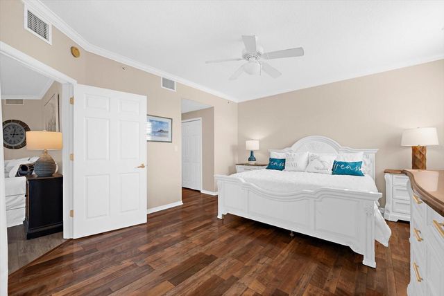 1102 JESSIE HARBOR DRIVE 1102, Osprey, FL 34229