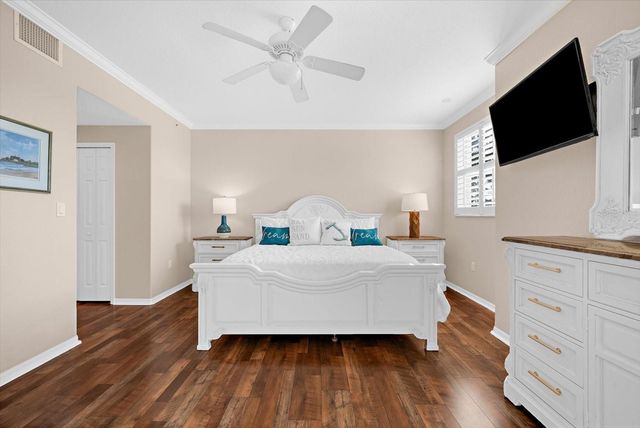 1102 JESSIE HARBOR DRIVE 1102, Osprey, FL 34229