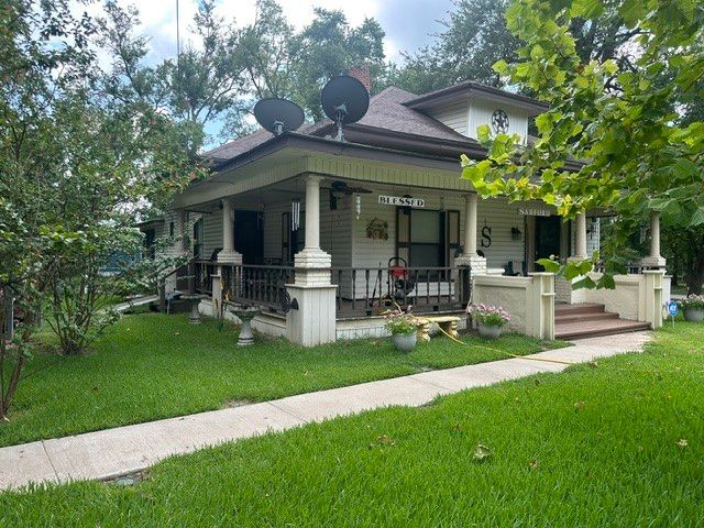490 E Holley, Alba, TX 75410