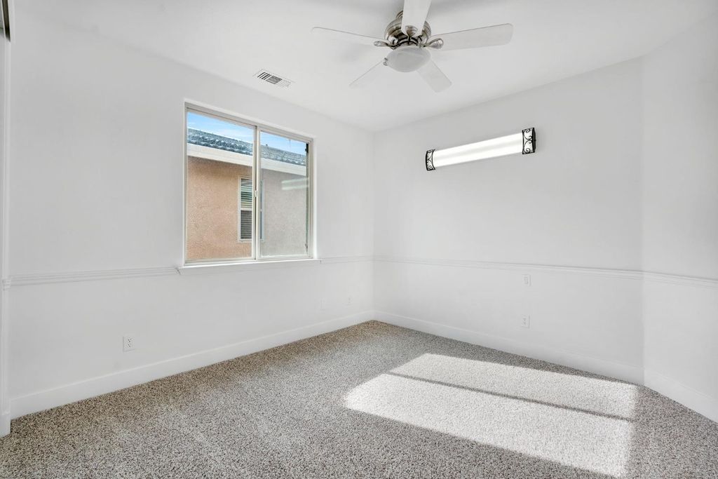 Image 15 of property listing at 1823 Houston Avenue, Clovis, CA 93619