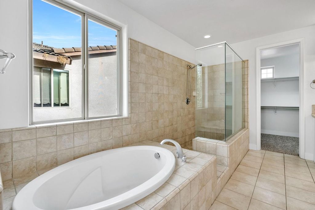 Image 26 of property listing at 1823 Houston Avenue, Clovis, CA 93619